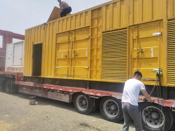 乌坡镇发电机出租100KW发电机需要什么规格的电缆线?