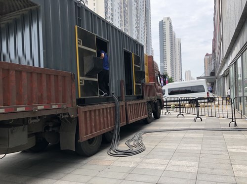 乌坡镇冷却液不足的情况下如何检查柴油发电机组？